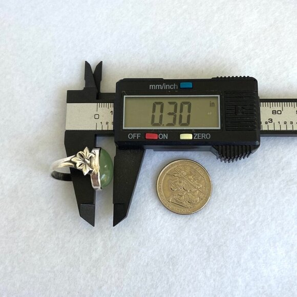 Sterling Silver 925 Oval Bezel Set Green Chalcedony Quartz Leaf Ring Sz 8.5 - Picture 14 of 16